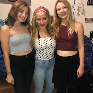 Meet your Posher, Julia